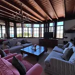 Casa Tara - 5 Bedroom, 4 Bathroom With Private Pool *