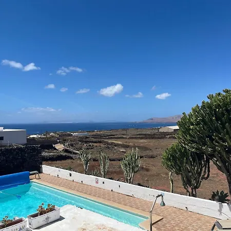 Villa Casa Tara - 5 Bedroom, 4 Bathroom With Private Pool