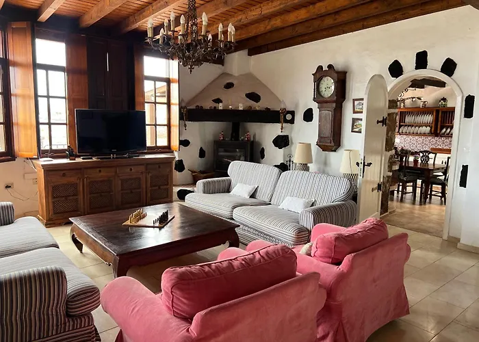 Casa Tara - 5 Bedroom, 4 Bathroom With Private Pool Mácher