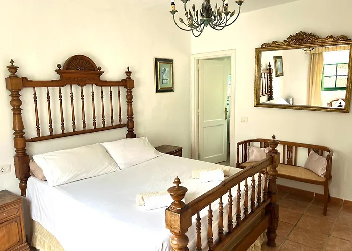 Casa Tara - 5 Bedroom, 4 Bathroom With Private Pool *